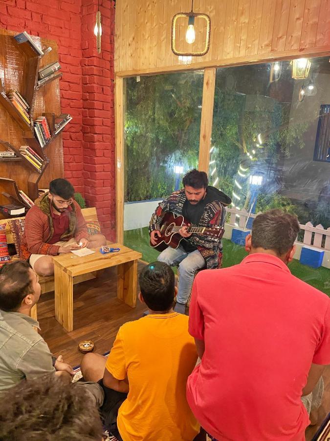 Ats -Manali Hostel Екстериор снимка