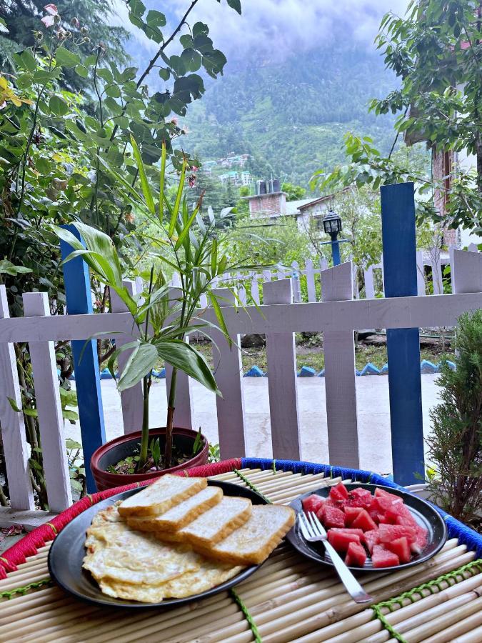 Ats -Manali Hostel Екстериор снимка